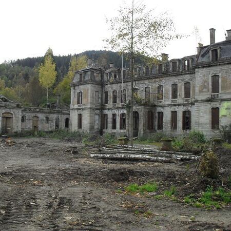 Maison abandonnée chateau